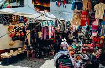 中國經(jīng)濟(jì)市場現(xiàn)狀分析