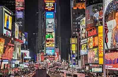 關(guān)于網(wǎng)絡(luò)營銷的廣告